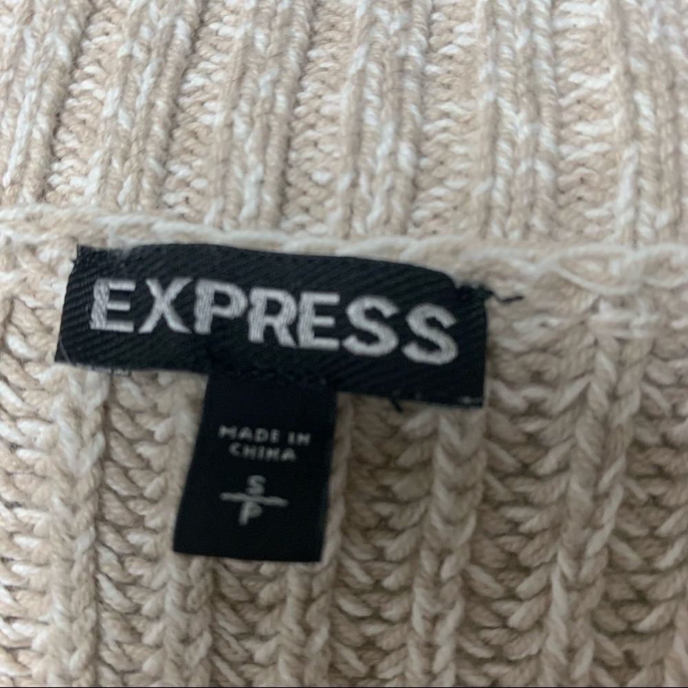 Express Small Grey Open Front Long Sleeved Sweater with Pockets - Picture 5 of 8